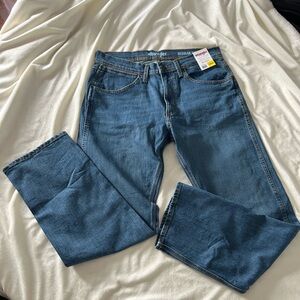 Wrangler Men's Regular Fit Stretch Jeans 32X30 NWT